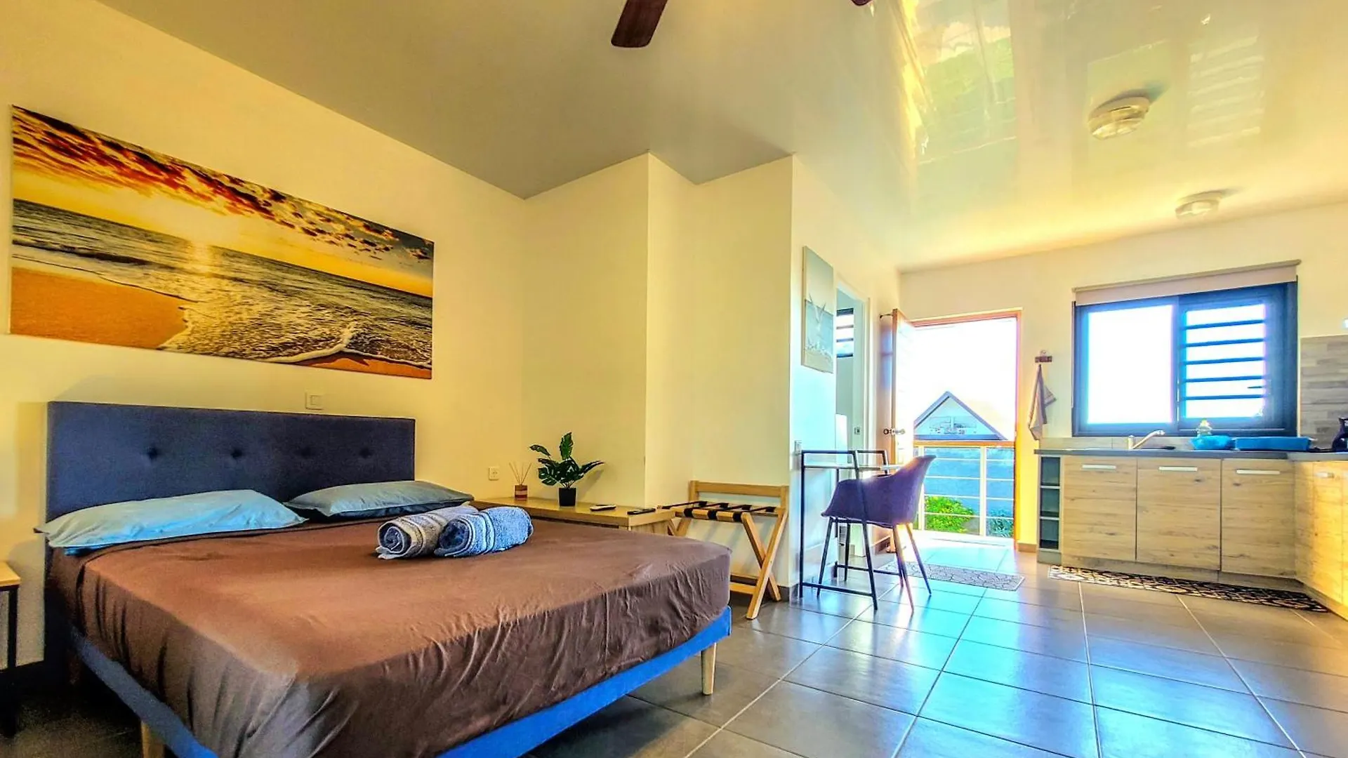 Teahupo'O Lodge - Studio Climatise Ume Tarei - Canoes Gratuits, Cuisine Avec Vue Sur La Mer Et Terrasse Avec Vue Sur Montagnes Teahupoo Apartment