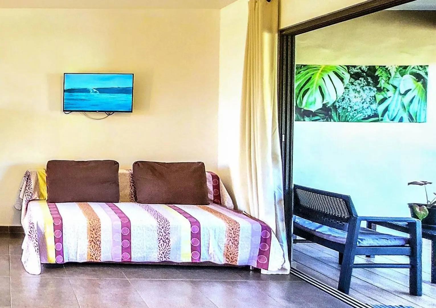 Apartment Teahupo'O Lodge - Studio Climatise Ume Tarei - Canoes Gratuits, Cuisine Avec Vue Sur La Mer Et Terrasse Avec Vue Sur Montagnes Teahupoo